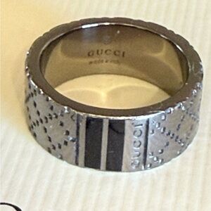 Gucci Silver Patterned Men's Band